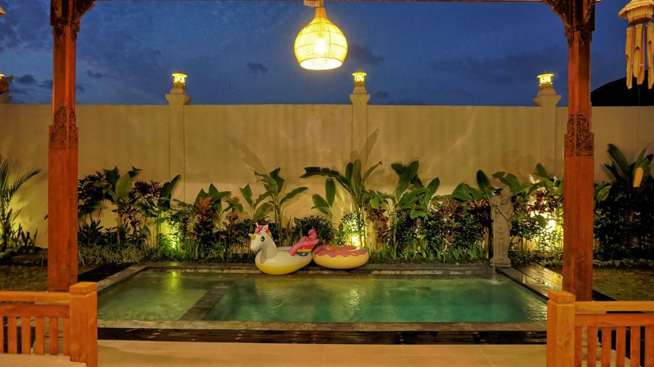 Sarayu Villa เซมินยัค ภายนอก รูปภาพ